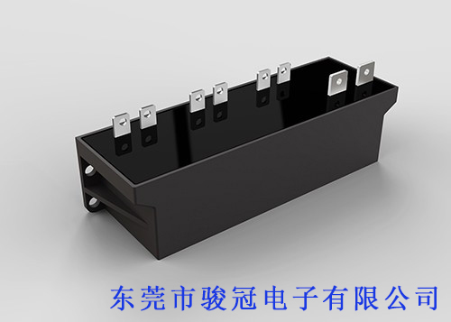 DC-Link电容( 方型盒式 )(图1) DC-Link电容( 方型盒式 )(图1)